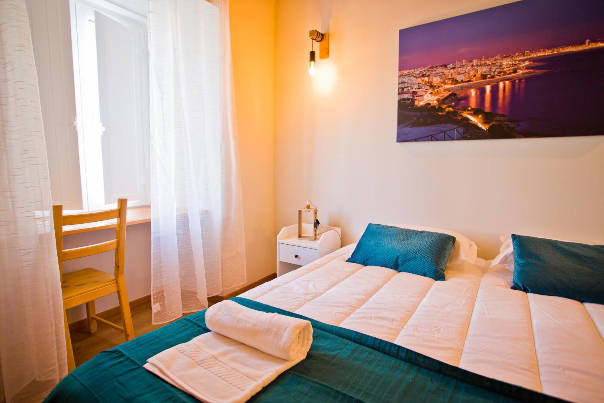 Guest House 10 De Agosto Figueira da Foz Bagian luar foto